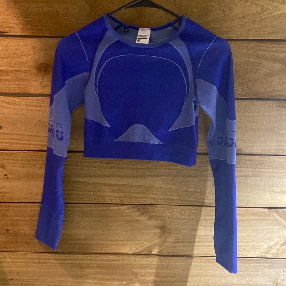 EUC Gymshark Purple Long Sleeve Crop Top